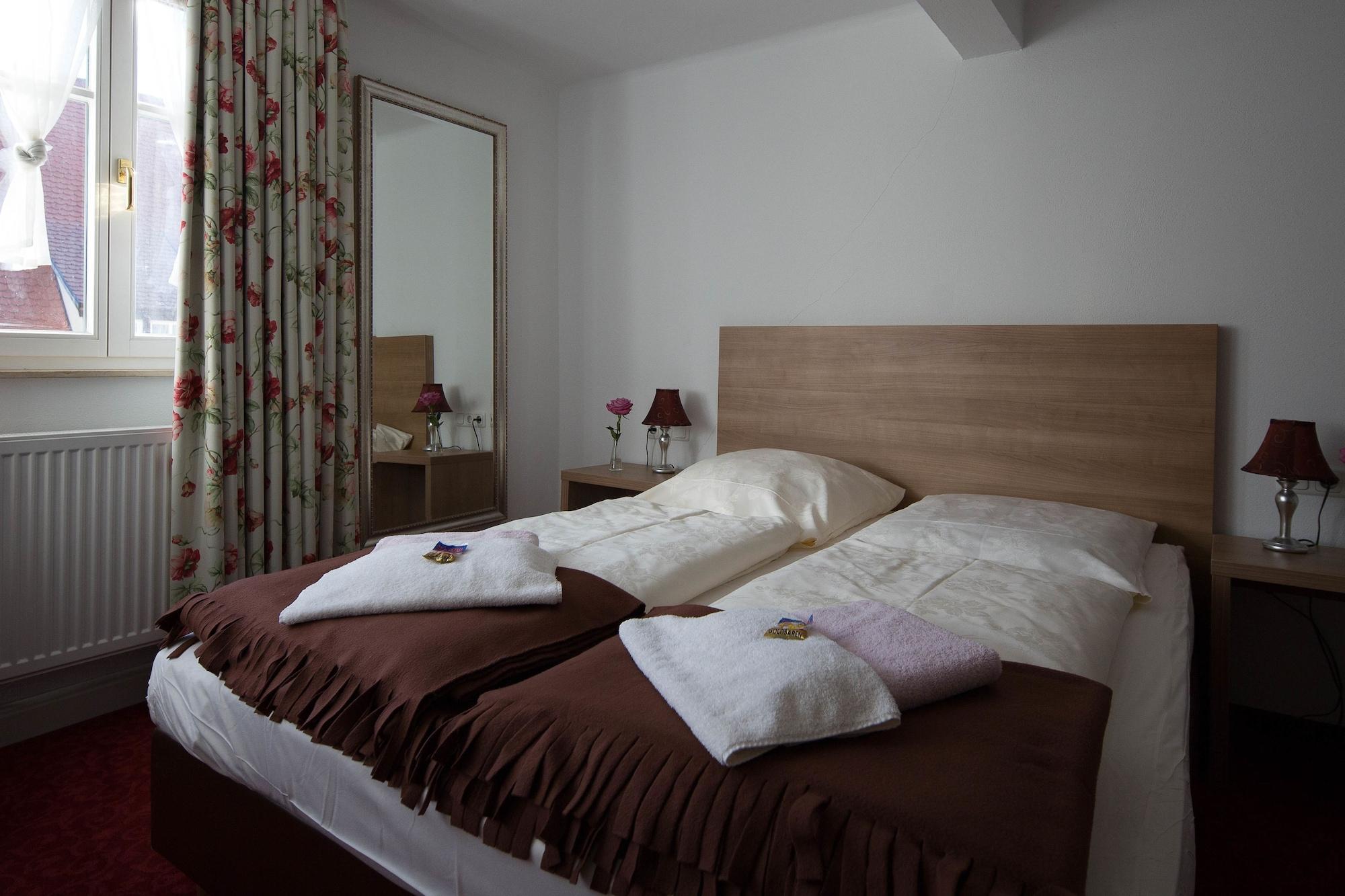 Boutiquehotel Goldene Rose - Self-Check-In Rothenburg ob der Tauber Dış mekan fotoğraf