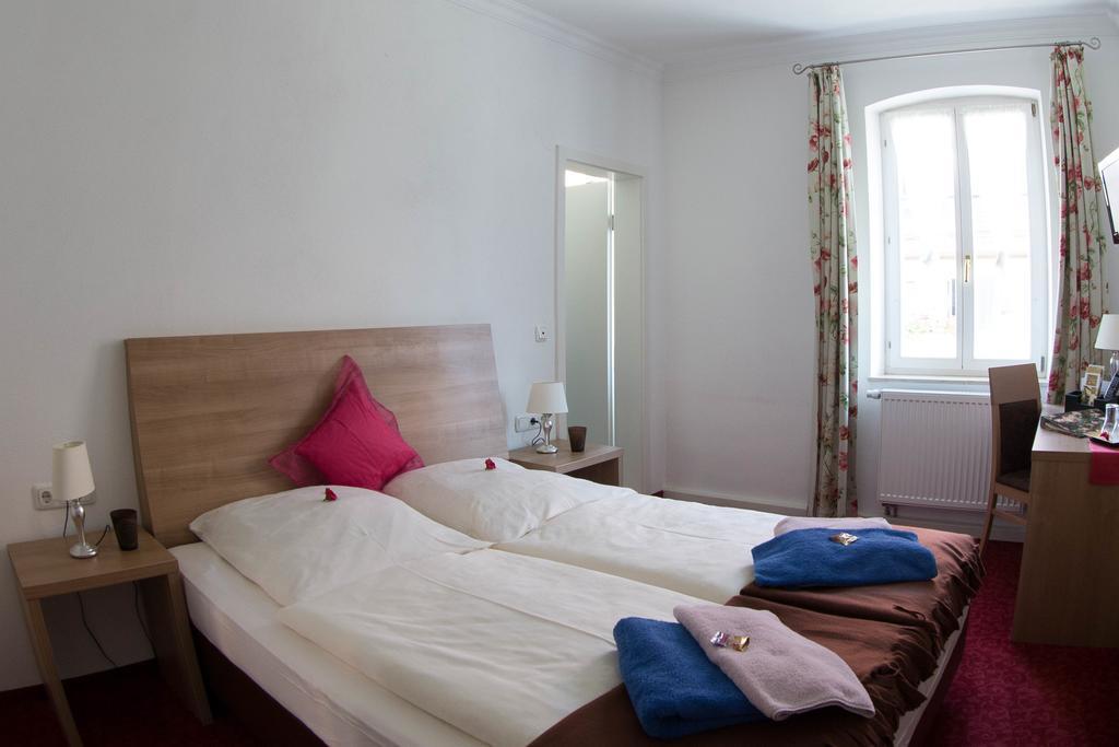 Boutiquehotel Goldene Rose - Self-Check-In Rothenburg ob der Tauber Dış mekan fotoğraf