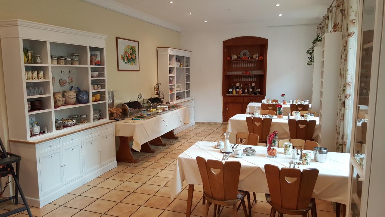 Boutiquehotel Goldene Rose - Self-Check-In Rothenburg ob der Tauber Dış mekan fotoğraf