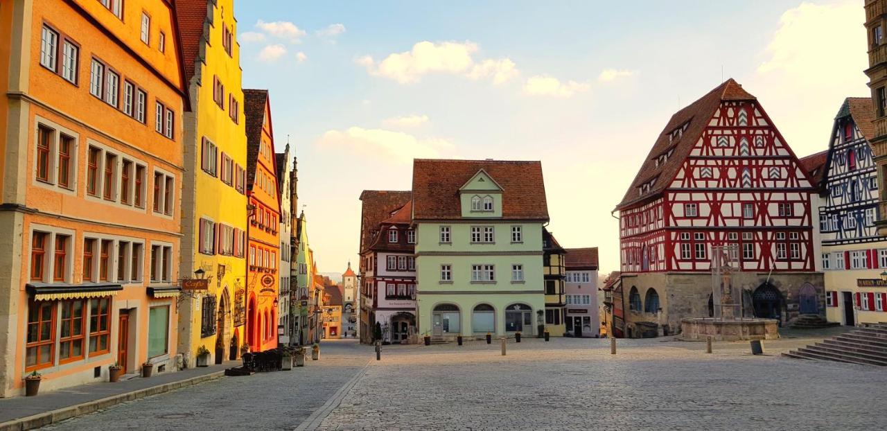 Boutiquehotel Goldene Rose - Self-Check-In Rothenburg ob der Tauber Dış mekan fotoğraf