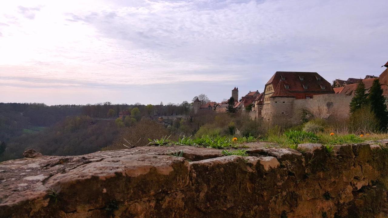 Boutiquehotel Goldene Rose - Self-Check-In Rothenburg ob der Tauber Dış mekan fotoğraf
